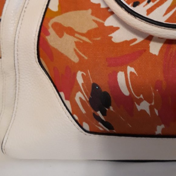 Handbag/Purse by London Fog - Picture 5 of 8